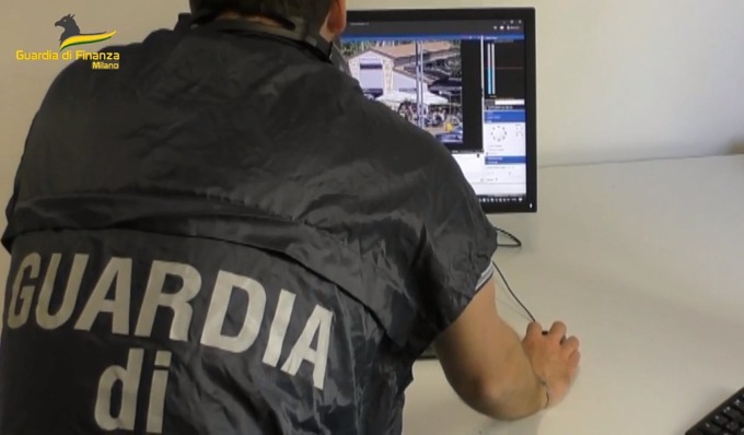 ‘Ndrangheta sulla movida milanese: 4 locali sequestrati e 14 arresti (anche in provincia di Pavia)