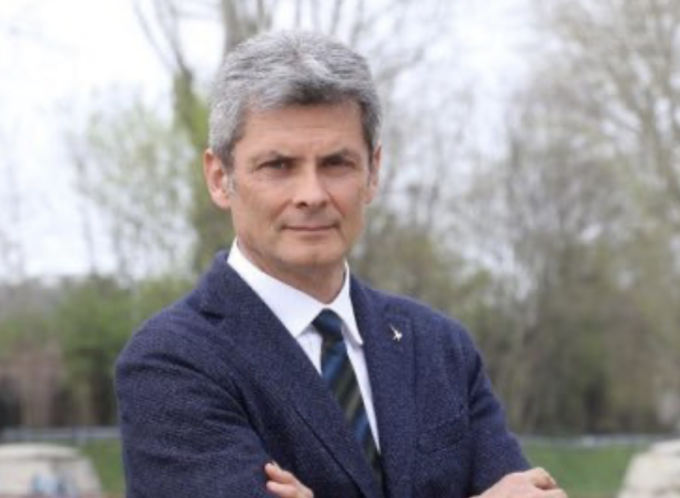 Difficoltà continue a Pavia per il sindaco Fracassi, troppe assenze e salta il consiglio