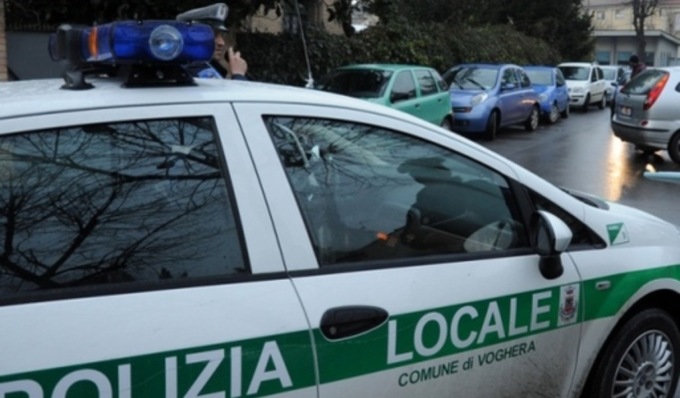Senza regolare permesso di soggiorno, tre stranieri denunciati a Voghera
