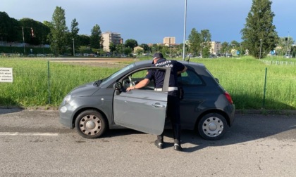 Grazie alle segnalazioni di alcuni cittadini, l'auto rubata a Pavia viene ritrovata a Mantova
