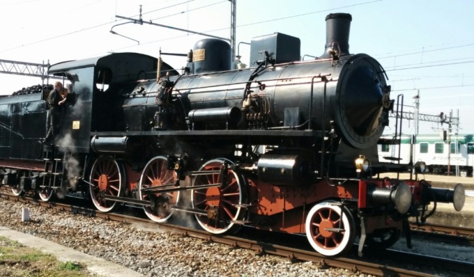 Lomellina Express, il 26 maggio un viaggio da Milano a Pavia e Mortara a bordo del treno storico con locomotiva a vapore