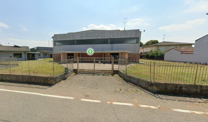 Allenatrice 23enne si accascia al suolo durante la partita di volley, è grave