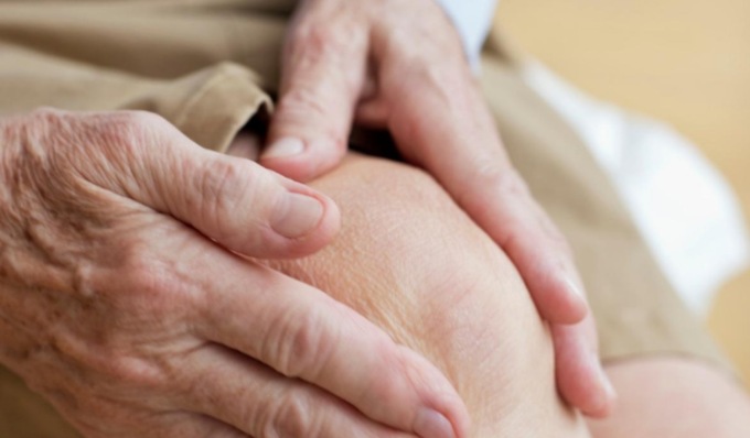 Osteoporosi e fragilità: conoscerle e riconoscerle, se ne parlerà in un convegno a Pavia