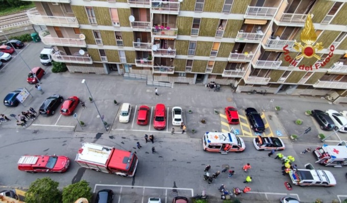 Fuga di monossido in condominio: 10 persone in ospedale, grave una 35enne
