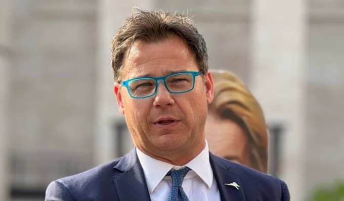 Angelo Ciocca, europarlamentare della Lega, visita le aziende del Vigevanese