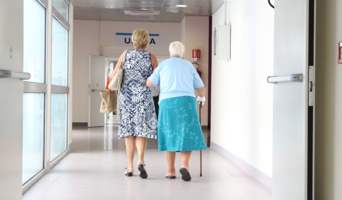 La chirurgia dell’anziano, al San Matteo innovazione e approccio multidisciplinare