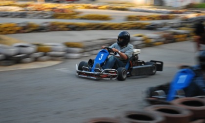 Stroncato da un infarto dopo una corsa in go kart con gli amici, muore a 45 anni