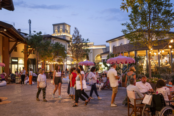 Al Franciacorta Village è tempo di saldi e “Summer Nights”