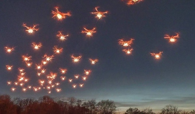 Addio fuochi d’artificio, per la Festa del Ticino a Pavia arrivano i droni luminosi