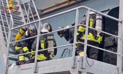 Da Pavia a La Spezia per la simulazione di un incendio navale e in spazi confinati