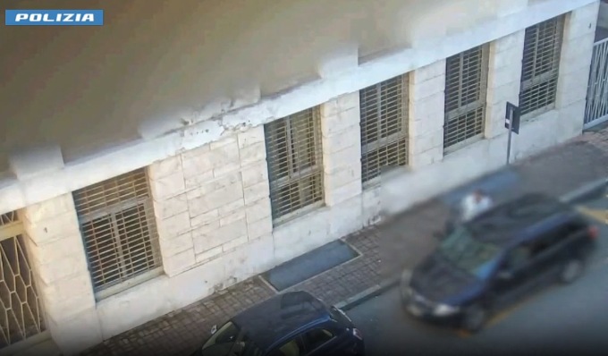 Maxi operazione antidroga, 21 misure cautelari e 50 consumatori segnalati