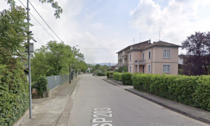 Incidente stradale a Borgo Priolo: coinvolti cinque ragazzi, tre feriti in ospedale