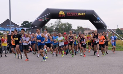 Terza edizione del “Safety Race” a Vigevano, gli arrivi dei partecipanti alla manifestazione