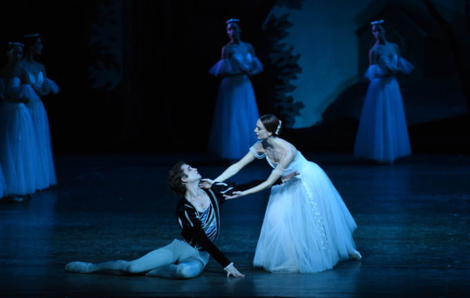 Il Teatro Fraschini apre la stagione di danza con lo spettacolo “Giselle”