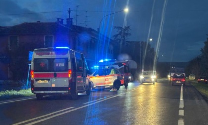 Schianto a Redavalle, coinvolto un mezzo della Croce Rossa: 6 persone ferite