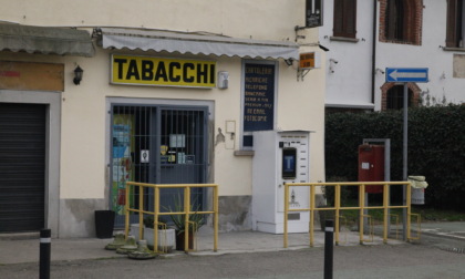 Tabaccaio in sala operatoria dopo la rapina a mano armata a Bereguardo