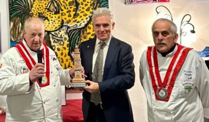 Premio Bramante 2024 dell’Associazione Cuochi Pavia al Dottor Marco Missaglia