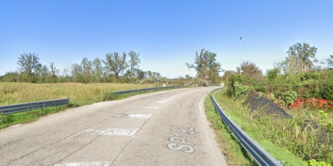 Violento scontro sulla Sp192, due feriti trasportati all’ospedale