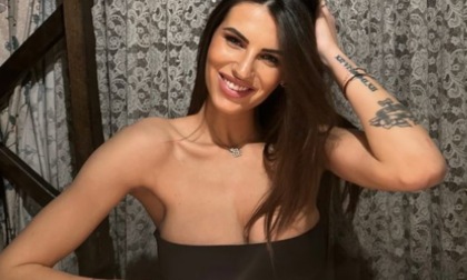 I 26 anni di Carolina Stramare, primo compleanno da mamma per l'ex Miss Italia vigevanese