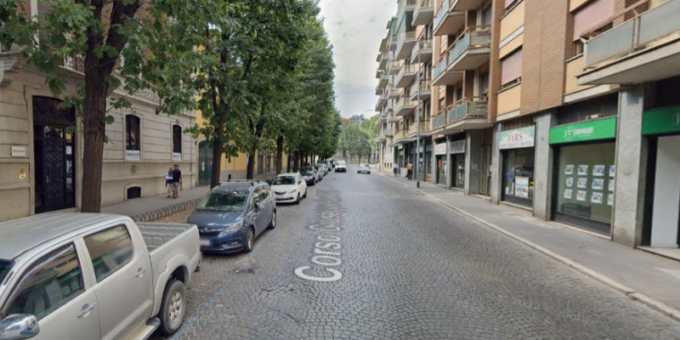 Accusa un malore per strada, 65enne soccorso con l’ECMO portatile