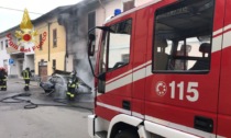 Incendio a Casorate Primo, auto distrutta dalle fiamme