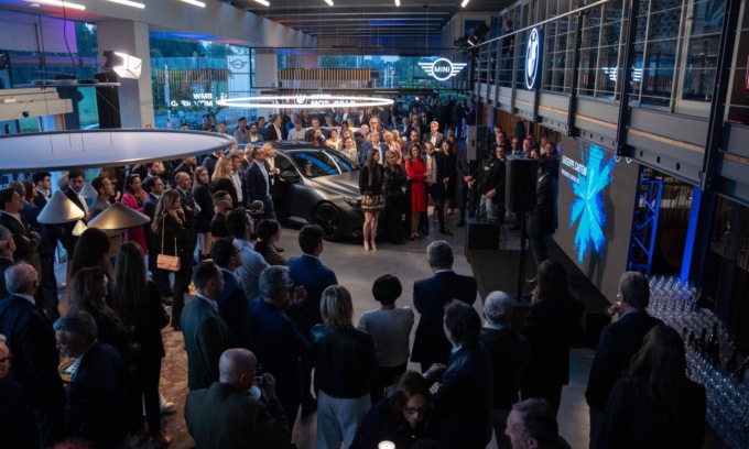 Inaugurato a Pavia il nuovo showroom Bmw Carteni