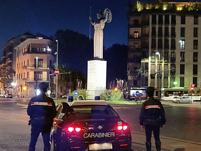 Carenze igienico-sanitarie e lavoratori in nero: maxi multa e due locali chiusi a Pavia