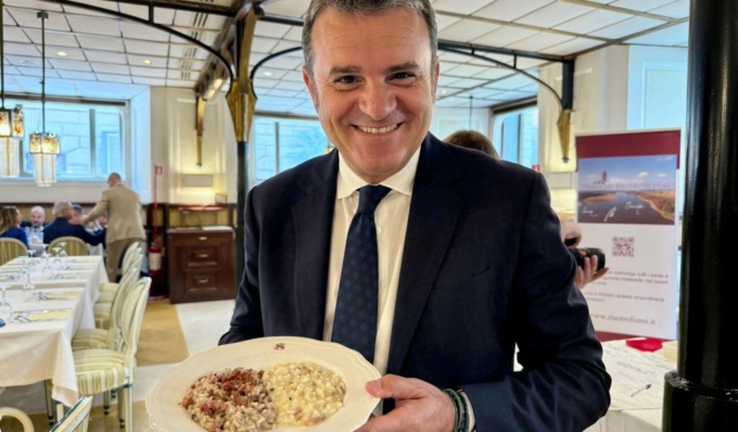 Il Carnaroli compie 80 anni: ultima tappa del tour “Sosta&Gusta” nel ristorante del Senato della Repubblica
