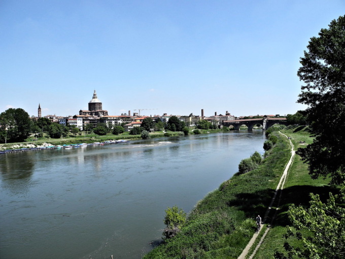 Due euro a notte per dormire: da settembre a Pavia entra in vigore la tassa di soggiorno