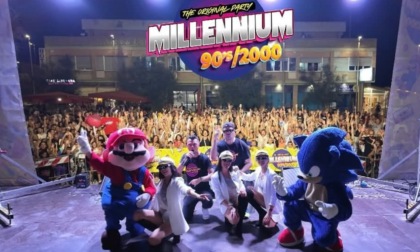 La festa anni ’90 e 2000 sbarca a Cura Carpignano: sabato 26 luglio grande show gratuito al Parco Poma