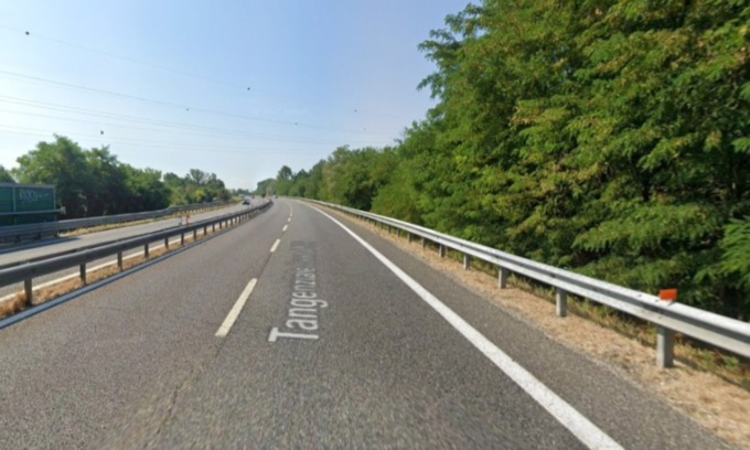 Tir contromano sulla tangenziale di Pavia: sfiorata la tragedia