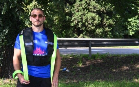 Leonida Albano sfida i limiti: 24 ore per trainare un’auto ed entrare nel Guinness World Record