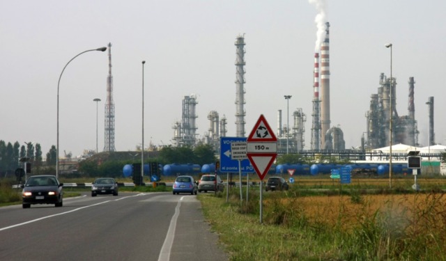 Eni, ok per una nuova bioraffineria a Sannazzaro: al via la produzione di biocarburanti sostenibili