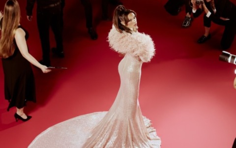 Sarah Toscano: il 3 ottobre esce “Met Gala”, il primo album della cantante vigevanese