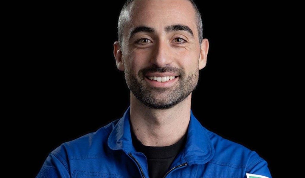 Uno sguardo oltre le stelle: incontro pubblico a Pavia con l’Astronauta ESA Andrea Patassa