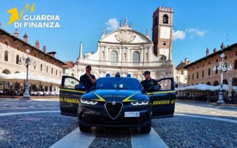 Si spacciava per circolo privato ma in realtà era un ristorante… con 24 lavoratori in nero e 3 irregolari
