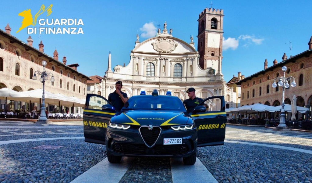 Si spacciava per circolo privato ma in realtà era un ristorante… con 24 lavoratori in nero e 3 irregolari