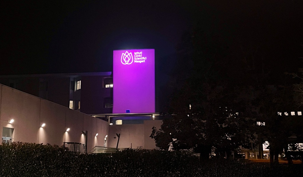 Due torri della Maugeri di Pavia si colorano di rosa per la prevenzione del tumore al seno