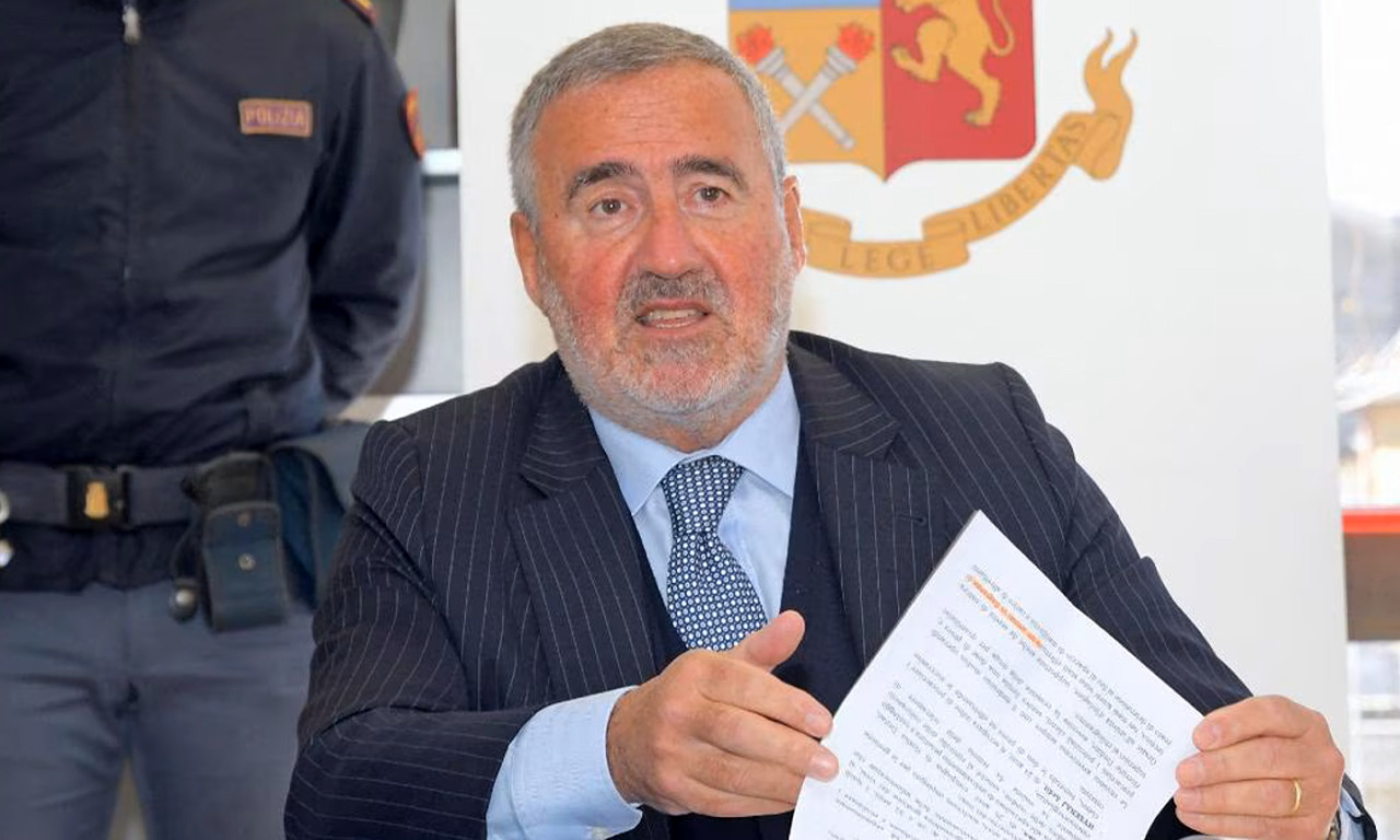 Garlasco: si allarga l’inchiesta su favori e regali tra le Forze dell’ordine, politici e imprenditori