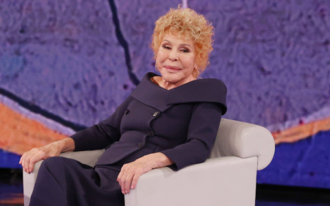 Addio a Ornella Vanoni, l’ultima telefonata: “Non mi sento bene, andrò in una clinica di Pavia”