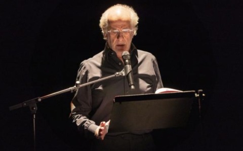 Toni Servillo fa risuonare la voce di Dante nella Basilica di San Pietro in Ciel d’Oro