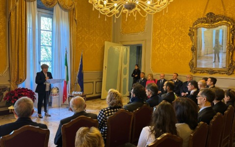 Il Prefetto di Pavia consegna le onorificenze al Merito della Repubblica Italiana