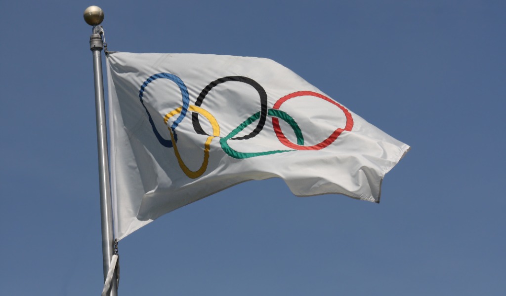 Il viaggio della Fiamma Olimpica di Milano-Cortina 2026 in Lombardia: ecco dove passerà in provincia di Pavia