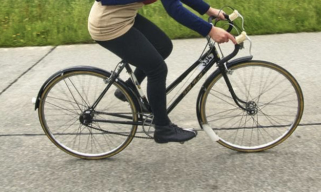 Paura per un incidente a Sommo: ciclista 63enne investita, trasportata in ospedale