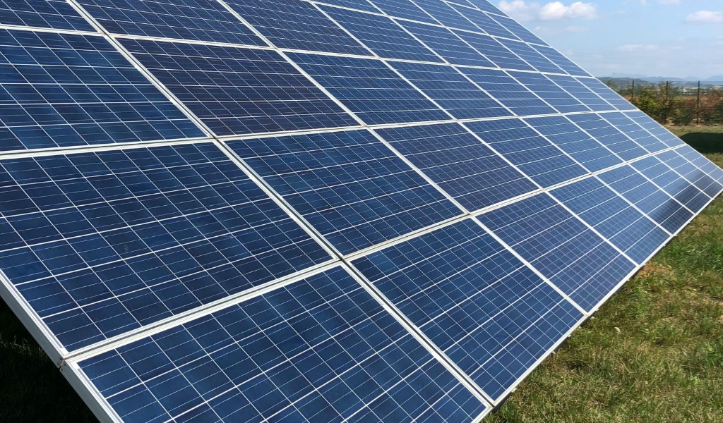 Fotovoltaico a terra, il no di Coldiretti Pavia ai mega impianti nei campi