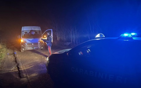 Inseguimento tra Miradolo Terme e Inverno: ladri fuggono con due veicoli rubati