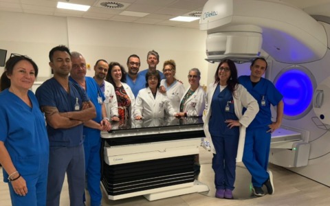 Radioterapia più precisa: alla Maugeri di Pavia arriva un acceleratore lineare di nuova generazione