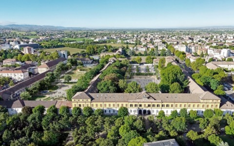Un “edificio-città” a Voghera: ecco il progetto di rigenerazione dell’ex caserma di Cavalleria