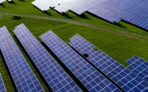 Maxi impianto agrivoltaico tra il Pavese e il Lodigiano, ma i Comuni coinvolti non ci stanno