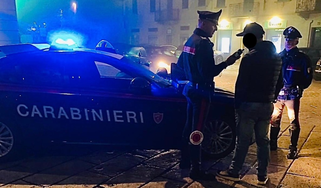 Controlli rafforzati nel cuore della città: denunce, patenti ritirate e segnalazioni per droga